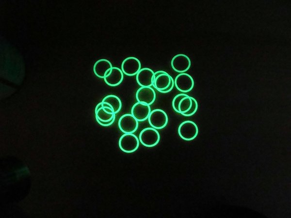 Glow in The Dark (GITD) Silikon Ringe 24mm 20Stk